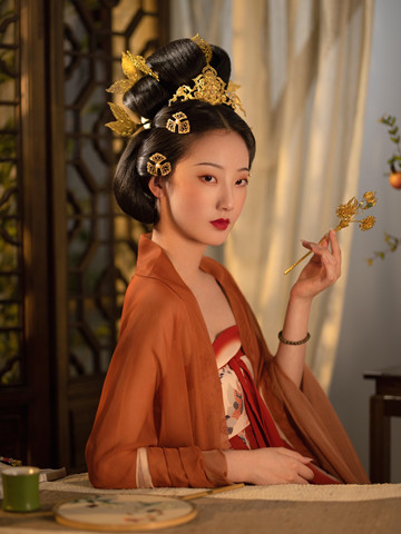 诸葛钢铁的铁